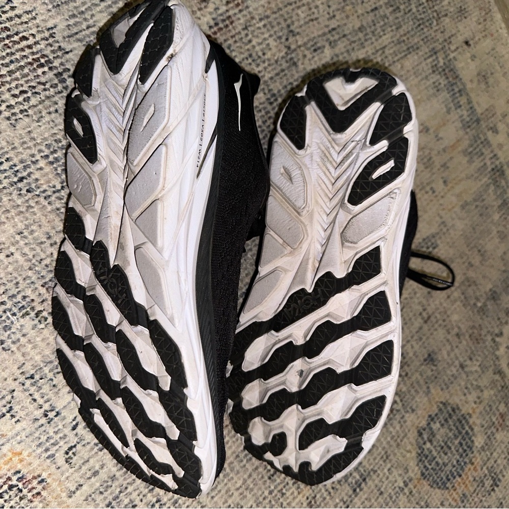 HOKA | Clifton 8 Black and White Sneakers - Picture 3 of 5